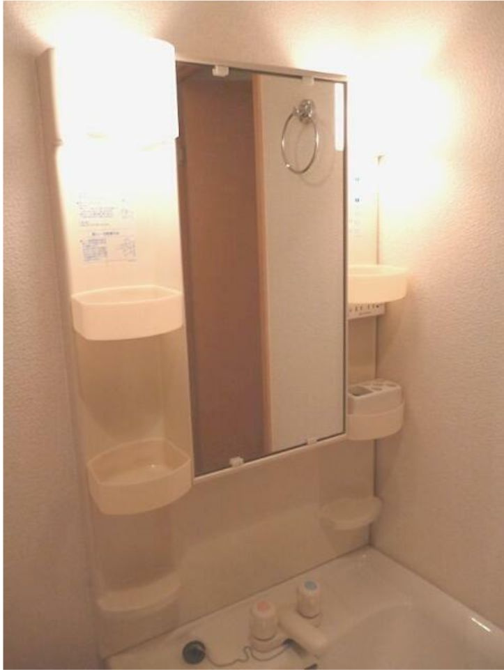 ビジュー野方の洗面所|独立洗面台（同一仕様写真）