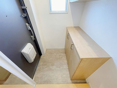 【玄関】 | クレッセンド清水ヶ岡【名古屋市賃貸・RC造】