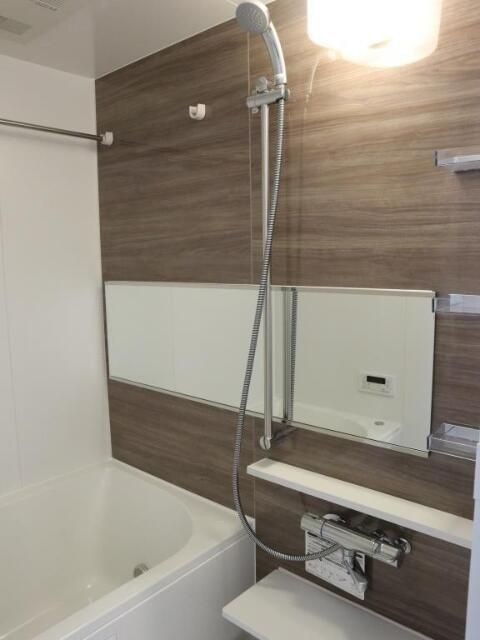 サランコートの浴室