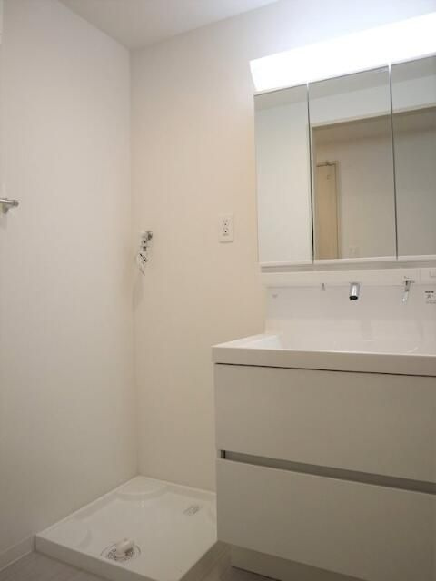 サランコートの洗面所