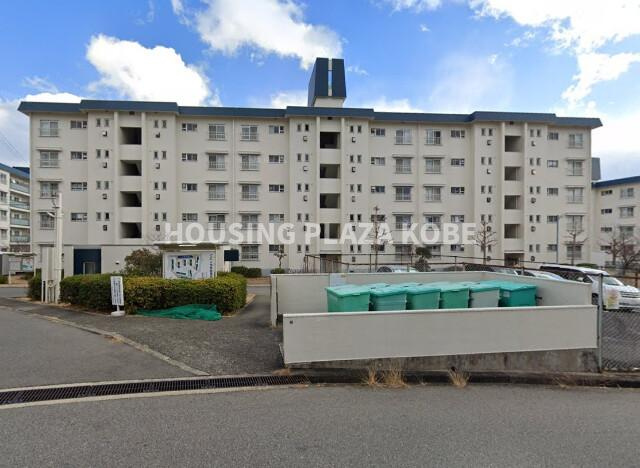 高倉台4団地22号棟