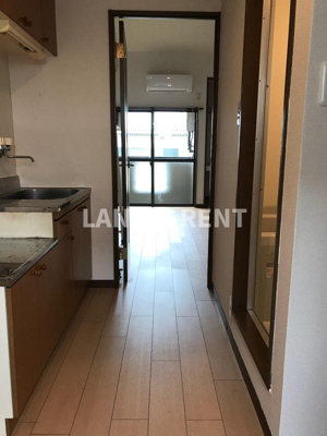 【玄関】 | サンライト箱崎東