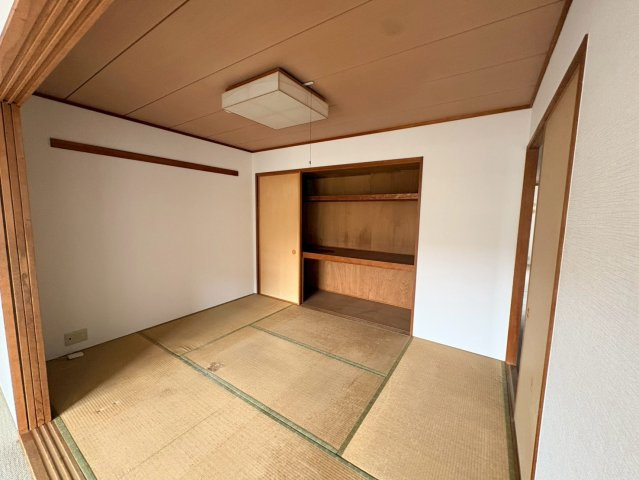 野村三好ケ丘6番館の和室