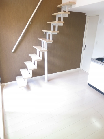 【居間・リビング】