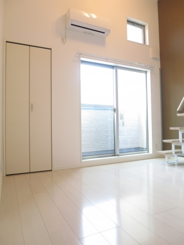 【居間・リビング】