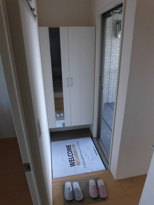 エンブレイスガーデンの玄関|ゆったりとした玄関です