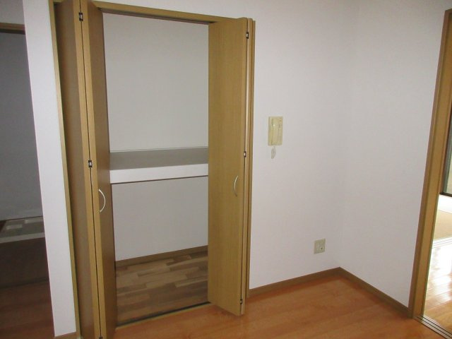 森谷マンションの収納