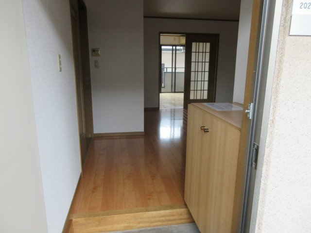 森谷マンションのロビー