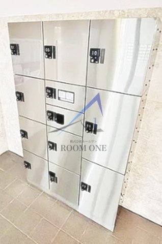 ニズニータワーハウスのその他共用部分|宅配ボックスです。