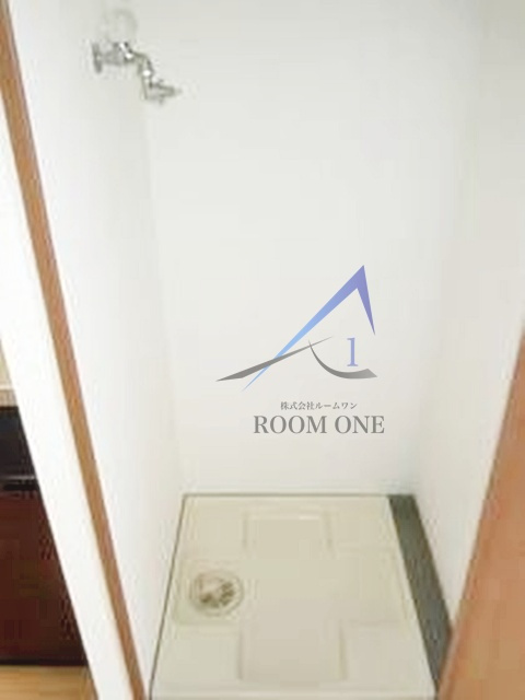 ガラ・シティ高田馬場の設備|洗濯機置き場です。