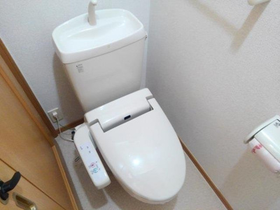【トイレ】 | グランドソレイユ | 清潔感のあるトイレです