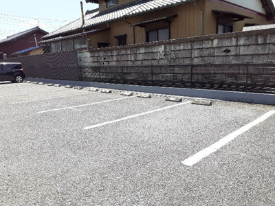 【駐車場】 | ファミリーハウス小平 | カースペースがあります