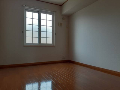 【内装】 | ヴィラ・大堀端Ａ | 内装は落ち着いています