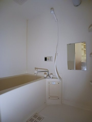 【浴室】 | メゾン・エクセルＤ | きれいなお風呂です