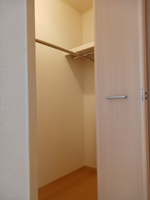 【収納】 | エレガンテ | 収納のためのスペースです