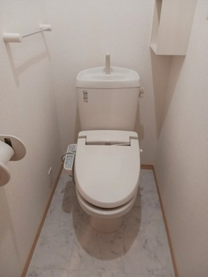 【トイレ】 | エレガンテ | ゆったりとした空間のトイレです