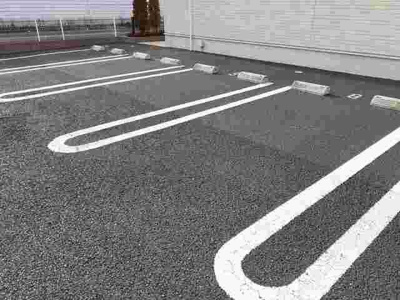 【駐車場】 | グレイスヴィラ大森Ａ | 駐車場に車を止められます
