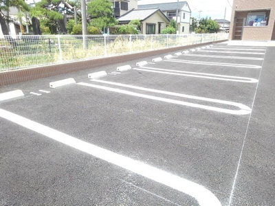【駐車場】 | アビターレ | 駐車場完備です