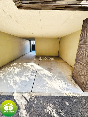 SKY HOPEの駐車場