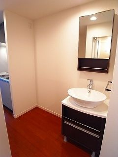 リブリ・Roomy'sの独立洗面台