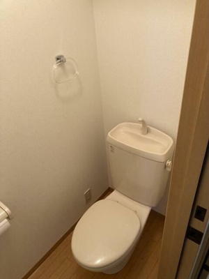 【トイレ】 | エル・オリヴァール