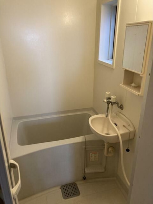 【浴室】 | エル・オリヴァール