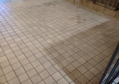 【その他共用部分】 | ライオンズマンション西八王子第二 | 共用部分は、一棟の建物に住む区分所有者全員が共同で所有するとし、共用部分の管理、補修などは、区分所有者で形成される管理組合が行います。個人の判断で勝手に変更することはできませんので覚えておきましょう。