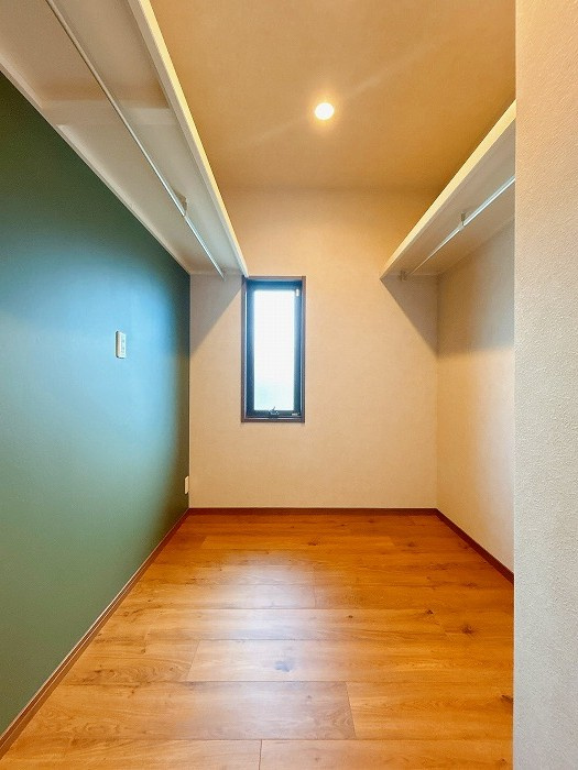 リフォーム　中古戸建　岐阜市日野南8丁目　平成4年築の収納|ウォークインクローゼット