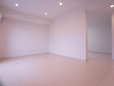 【内装】 | リブリ・コル―ジャ