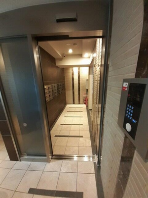 【エントランス】 | リグランドサワ