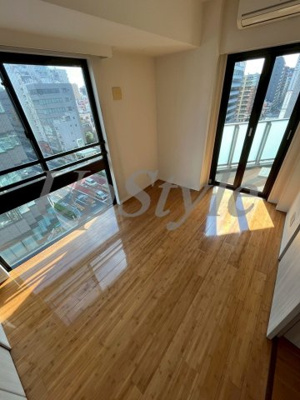 【寝室】 | 秋葉原デ・プレ