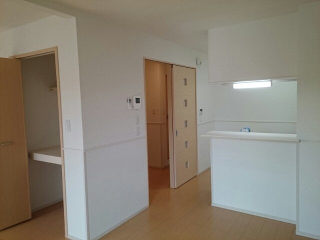 ポンドⅡの居間・リビング