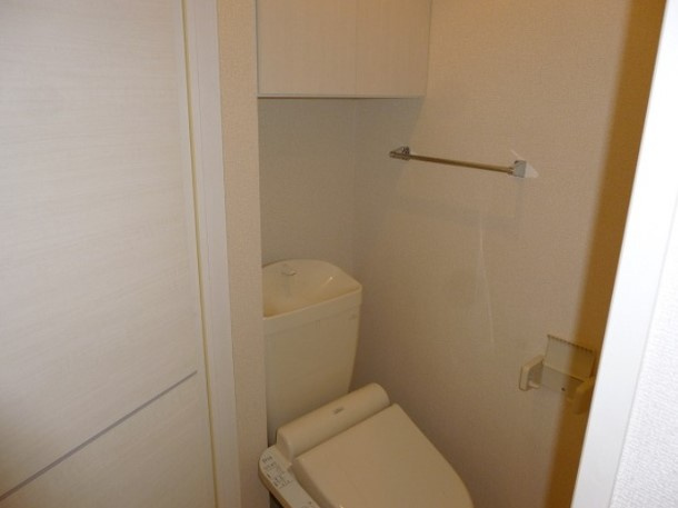 ソレイユⅡのトイレ|他部屋参考写真