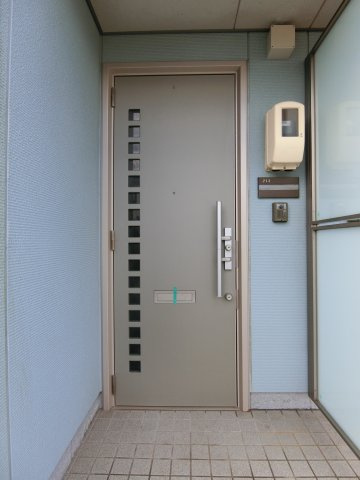 サンディアスの玄関|イメージ211号室の写真（反転あり）