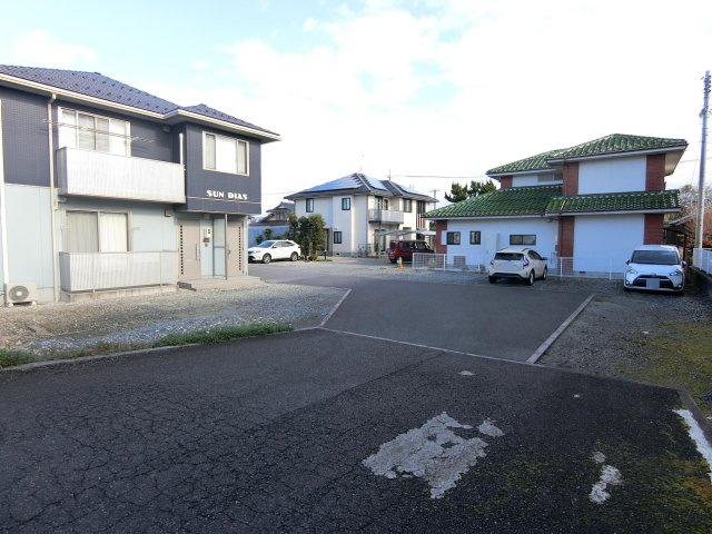 サンディアスの駐車場