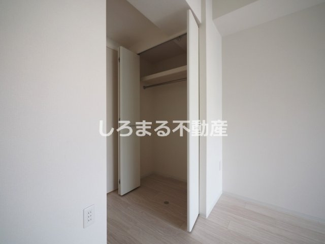 セレニテ東梅田アリエの収納