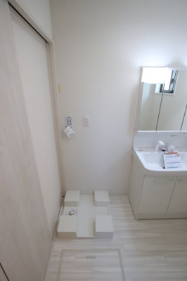 【設備】 | フジパレス戸建賃貸松ヶ丘西町 | 室内洗濯機置場