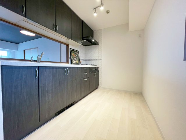 クラウンハイム豊中柴原のキッチン|キッチンでお料理をお楽しみください