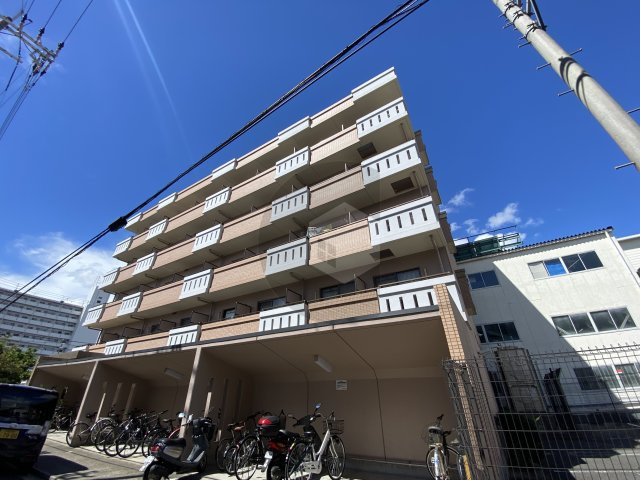 プリムヴェールの外観
