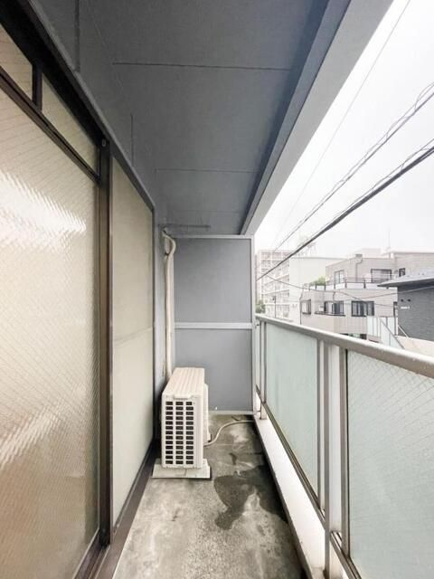 グランバリュー志村のバルコニー