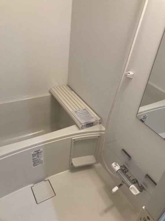 ムーム蔵前の浴室