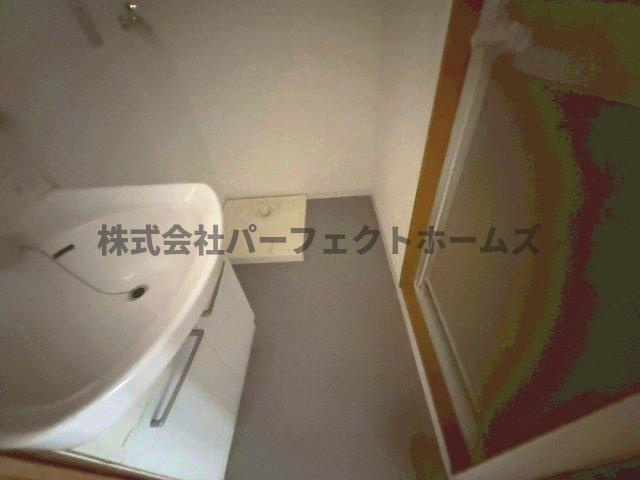 枚方グランドマンションの洗面所|スペースが確保できる洗面所です