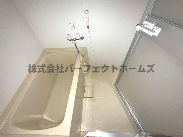 枚方グランドマンションの浴室|ゆったり過ごせるお風呂です