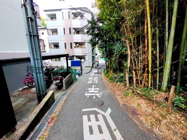 枚方グランドマンションの周辺