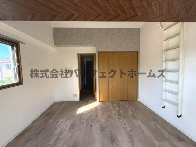 枚方グランドマンションの洋室|ゆったりした洋室です