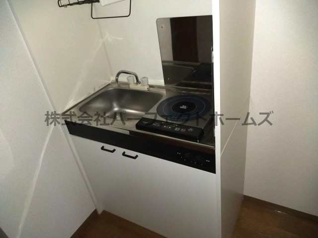 枚方グランドマンションのキッチン|IHキッチンです