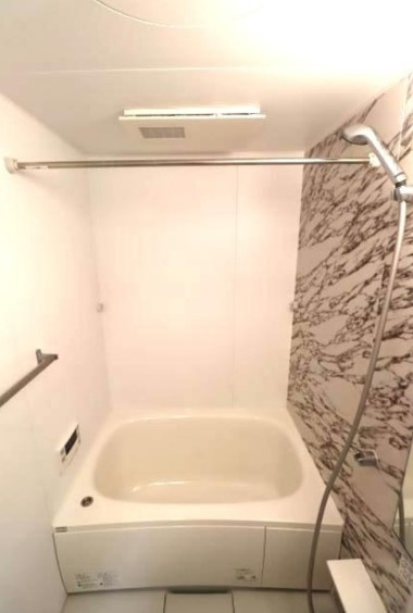 令和ハウス’21（レイワハウスニャンワン）の浴室