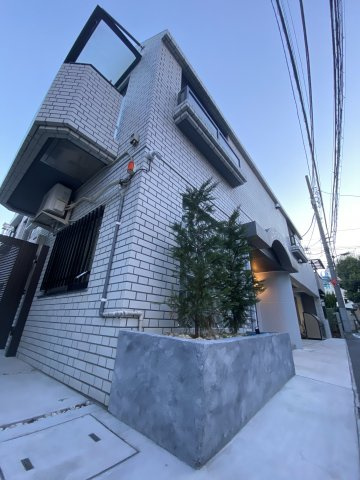 ユーコート下落合の外観