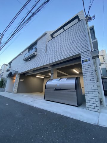 ユーコート下落合の外観