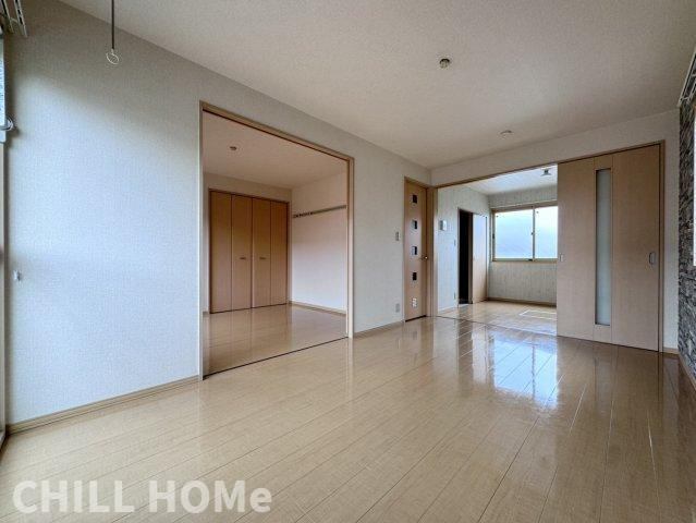 レフィナードの居間・リビング|他社様掲載物件もまとめてご紹介、ご案内可能です(^^)/